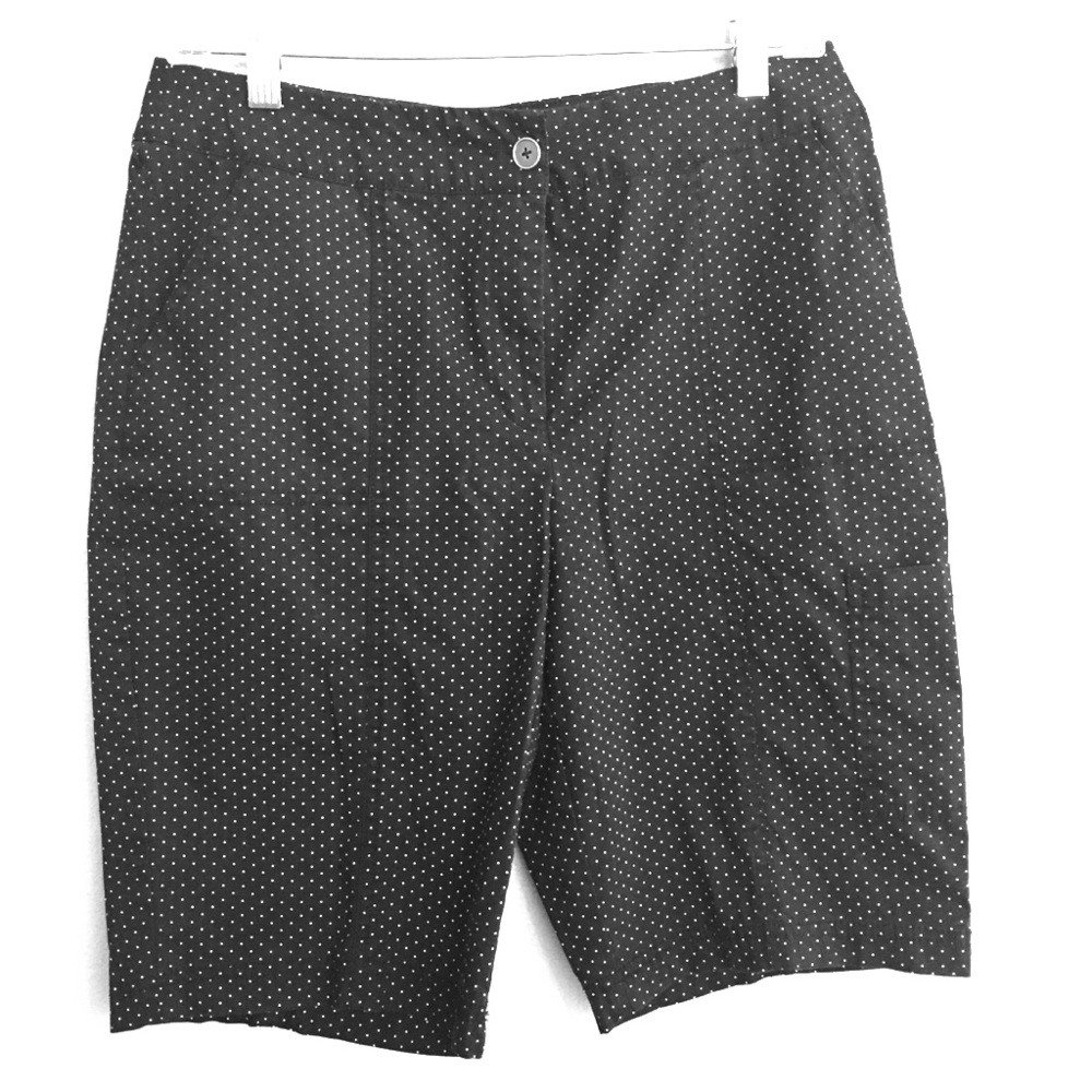 Chico’s shorts black w/ White size .5 EUC